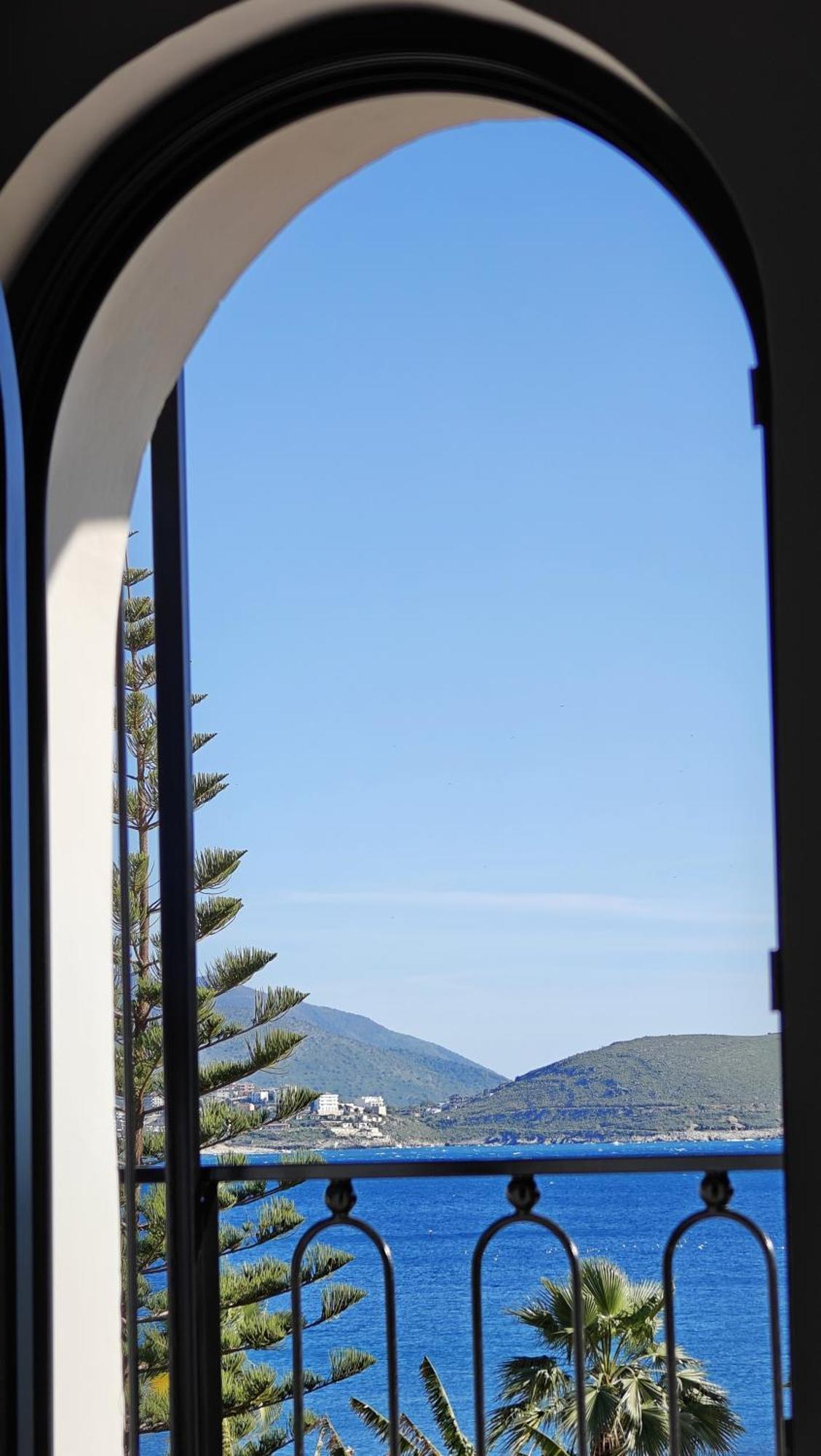 Villa Margarit Boutique Hotel Saranda Kültér fotó